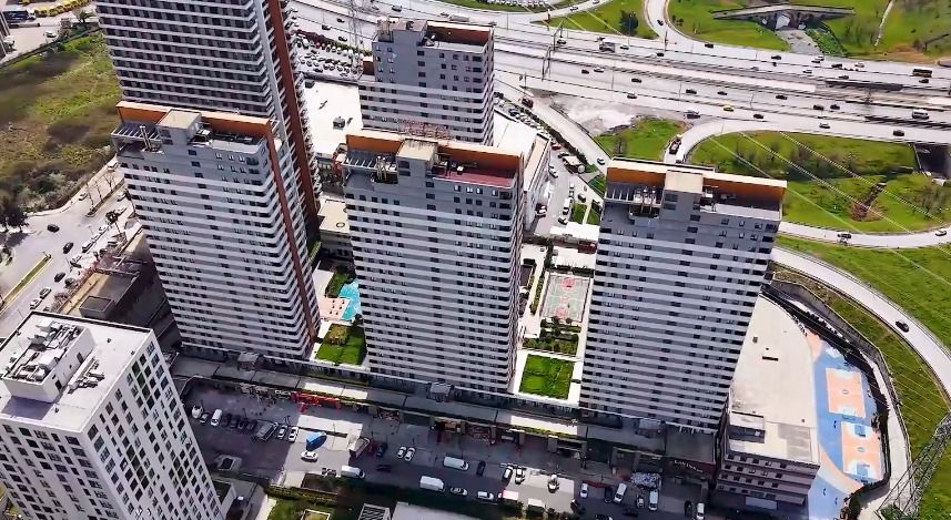 Babacan Premium Sitesinde Yüksek Kat Balkonlu Eşyalı 1+1 Daire