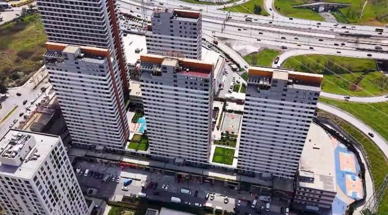Babacan Premium Sitesinde Yüksek Kat Balkonlu Eşyalı 1+1 Daire